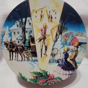 Holiday Decor Plate with Festive Scene